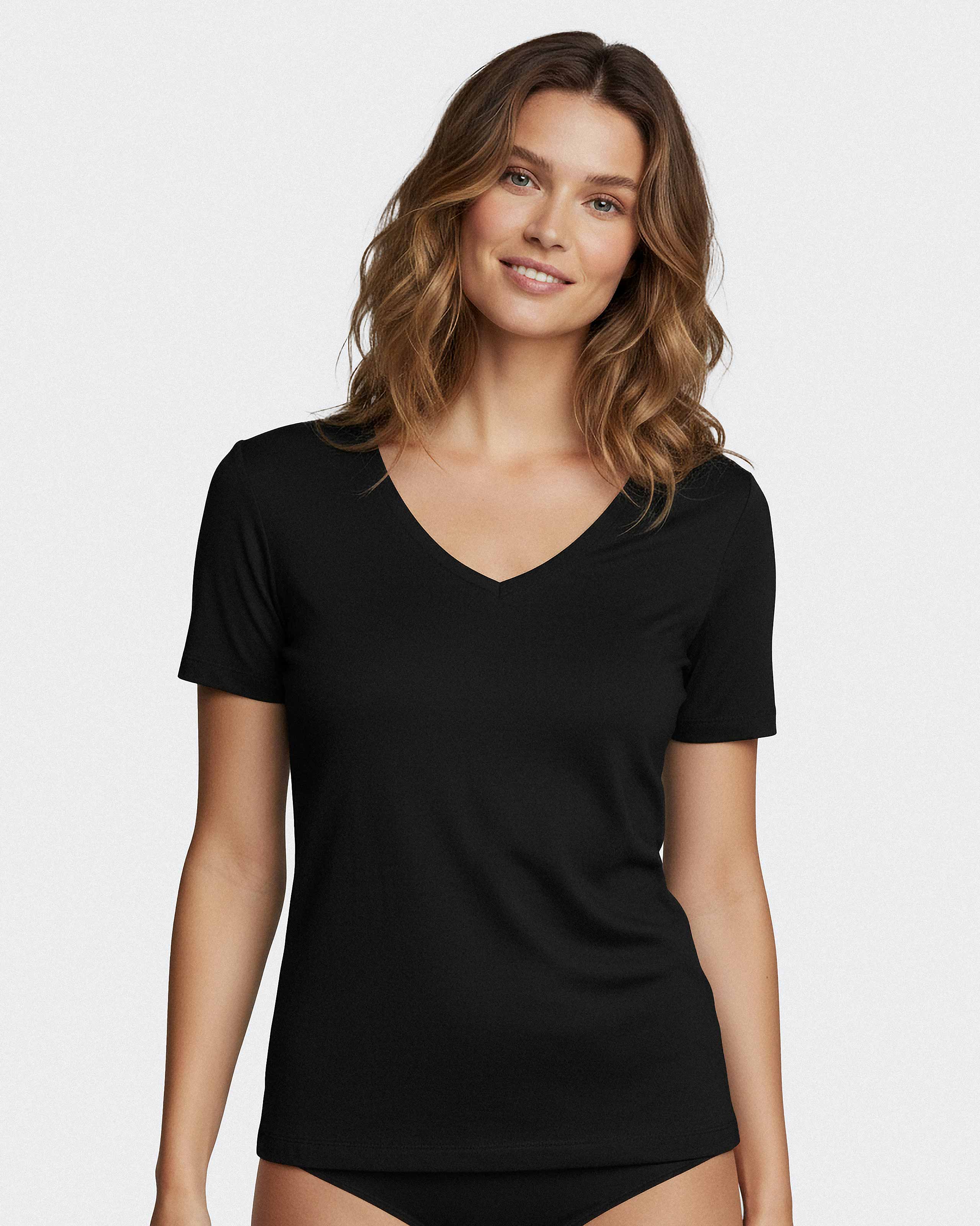 T-shirt of woman in Wool Lyocell