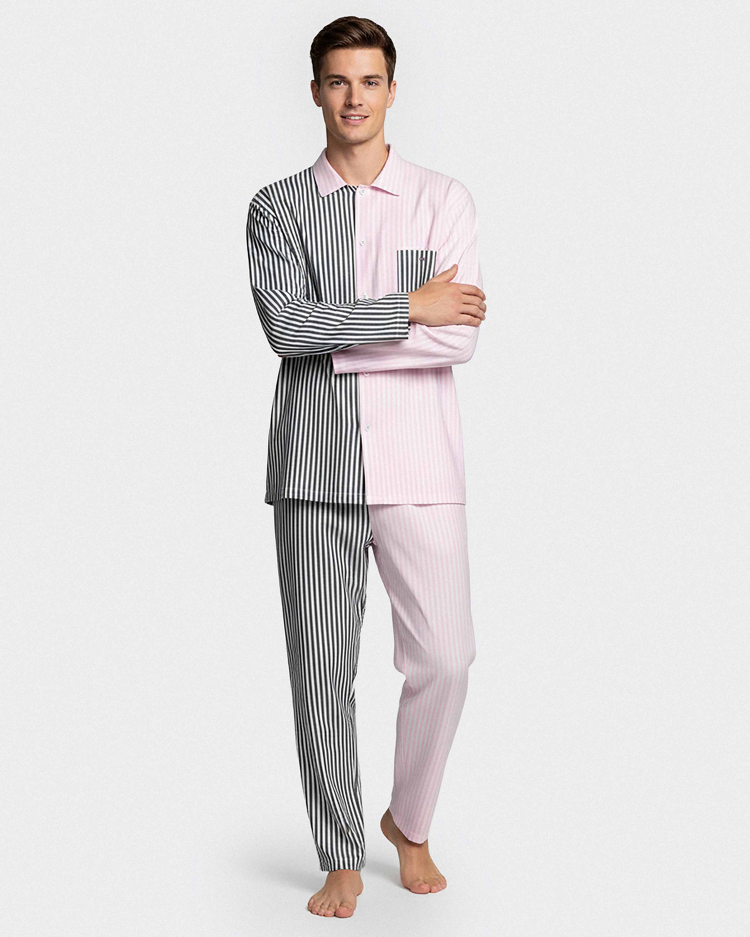 Pijama em tela com botões