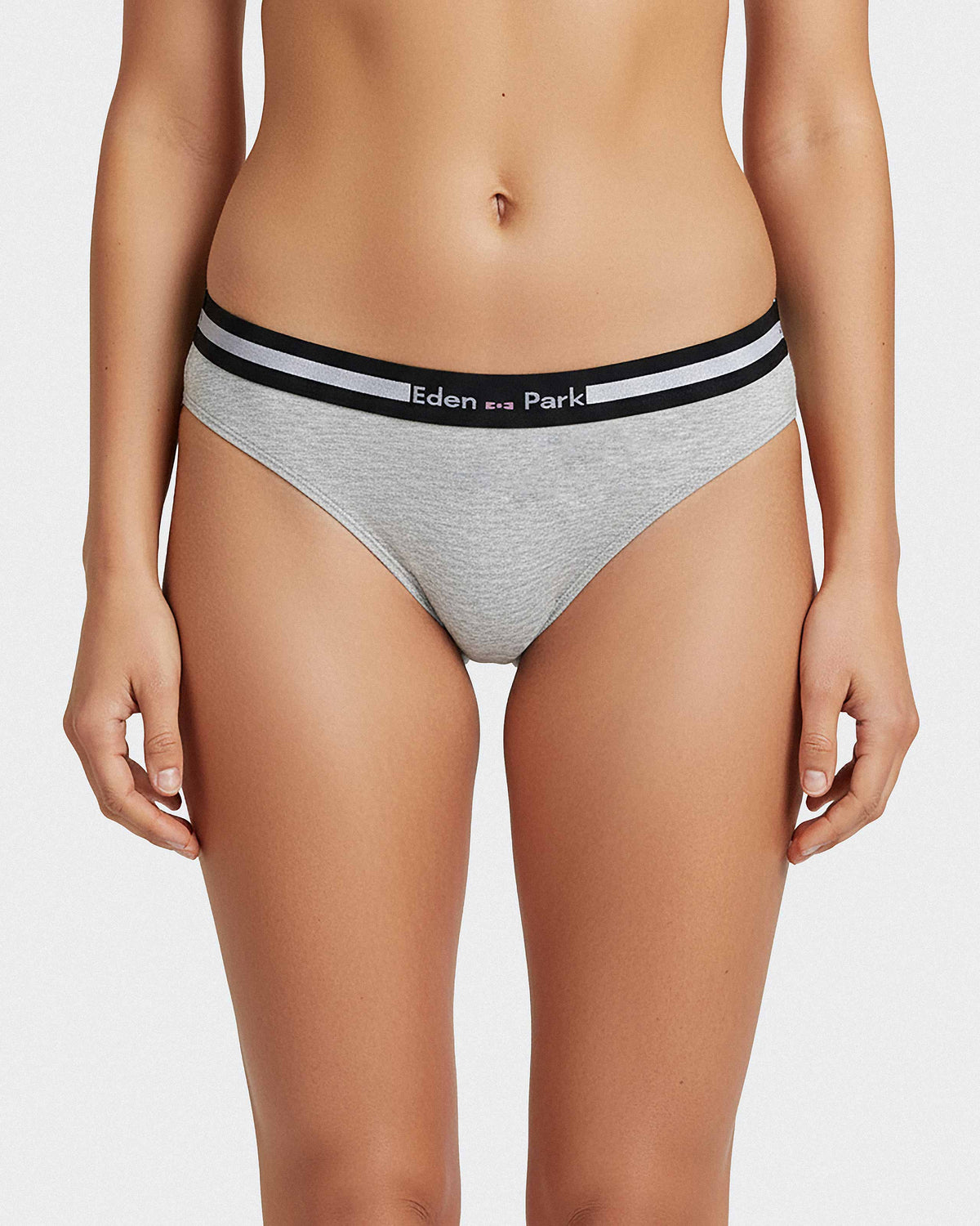 Tanga lisa en Algodón