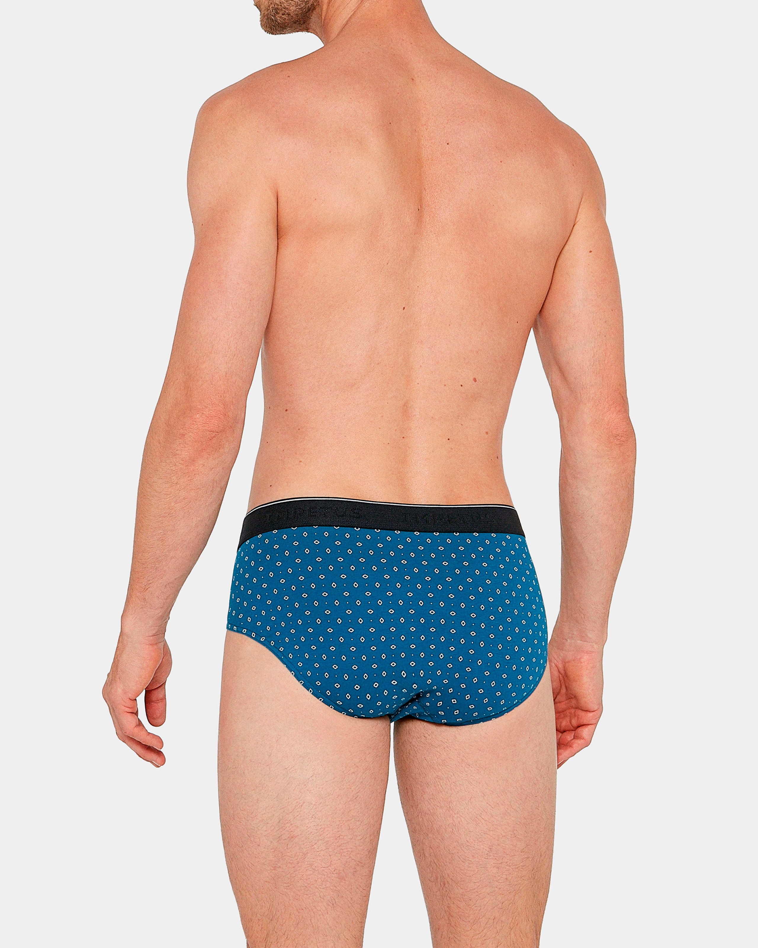 2 Pack Briefs Besar