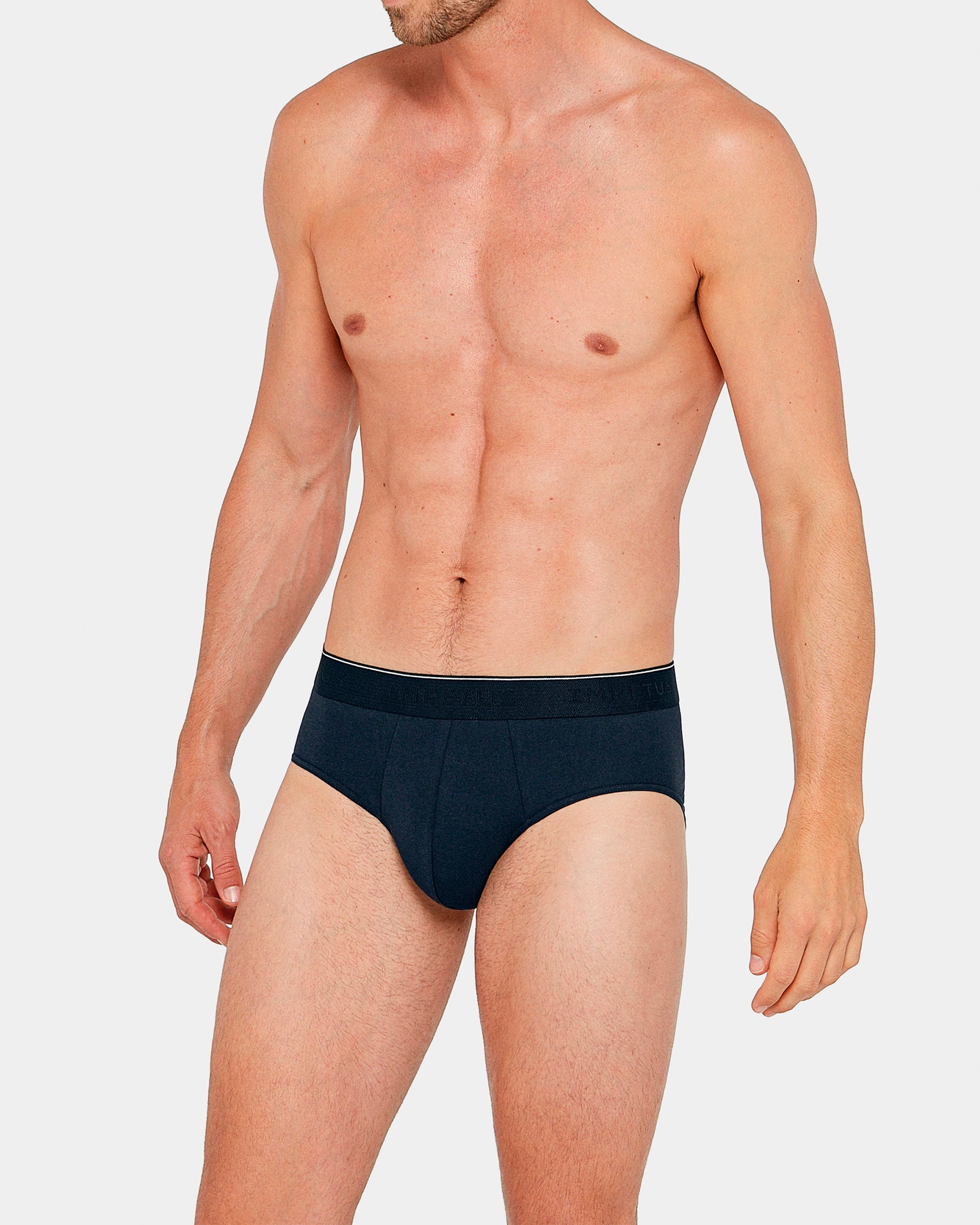 2 Pack Briefs Besar
