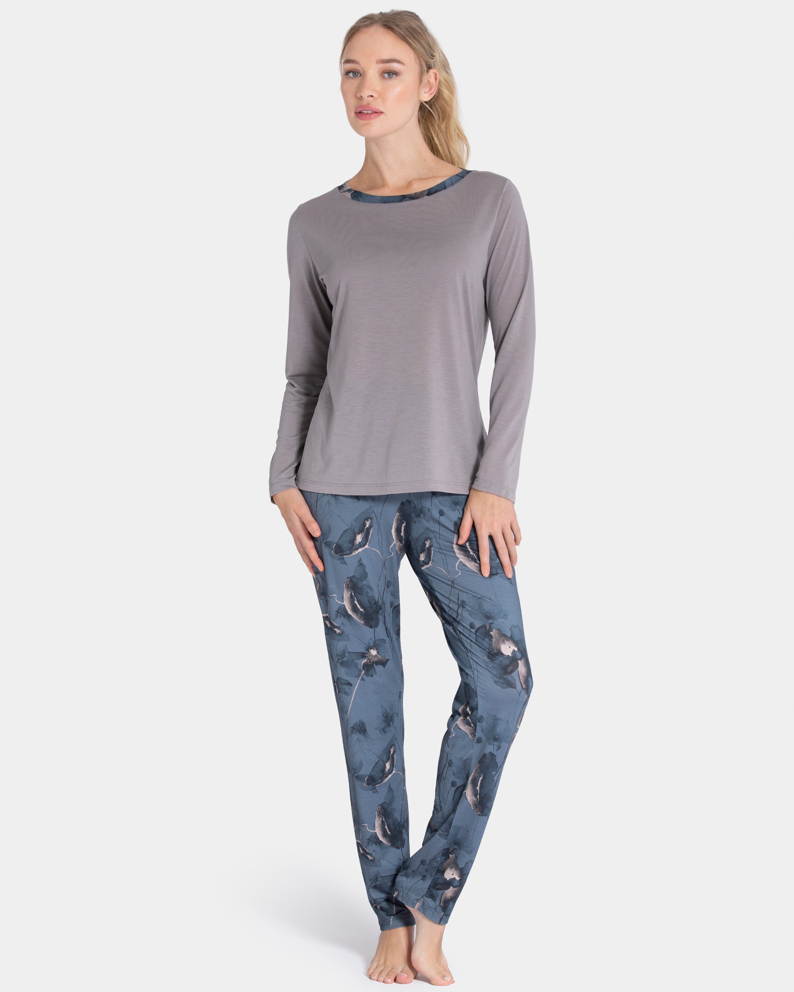 Pyjama de femme avec imprimé floral en Modal