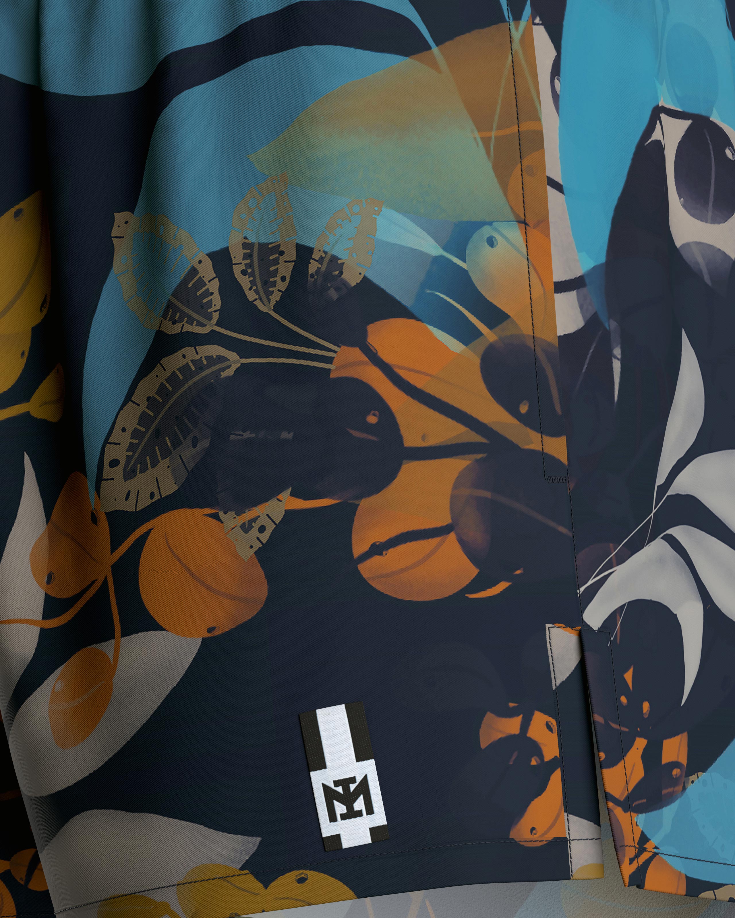 Bañador Short corto con estampado tropical