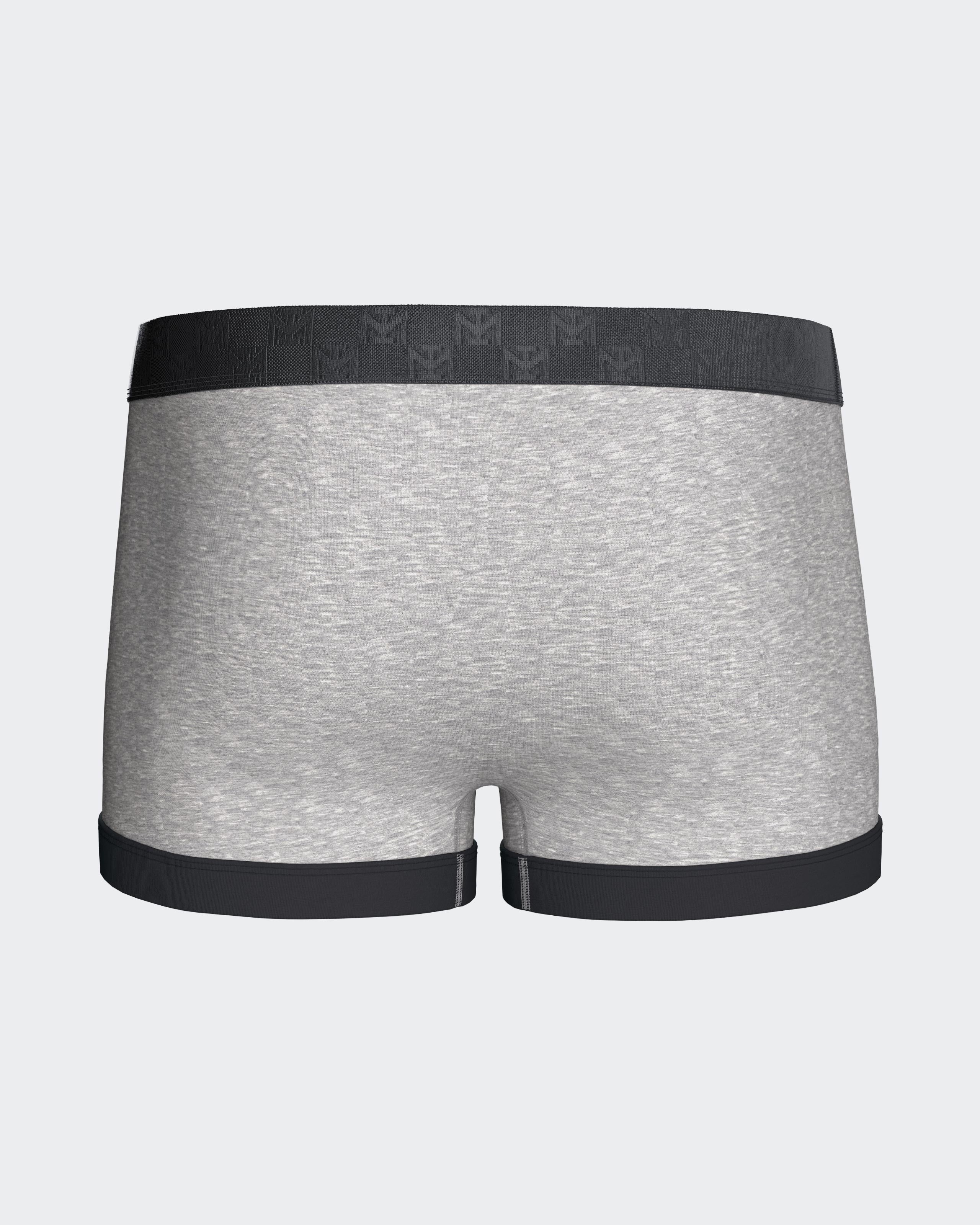 Short men's boxer in cotton