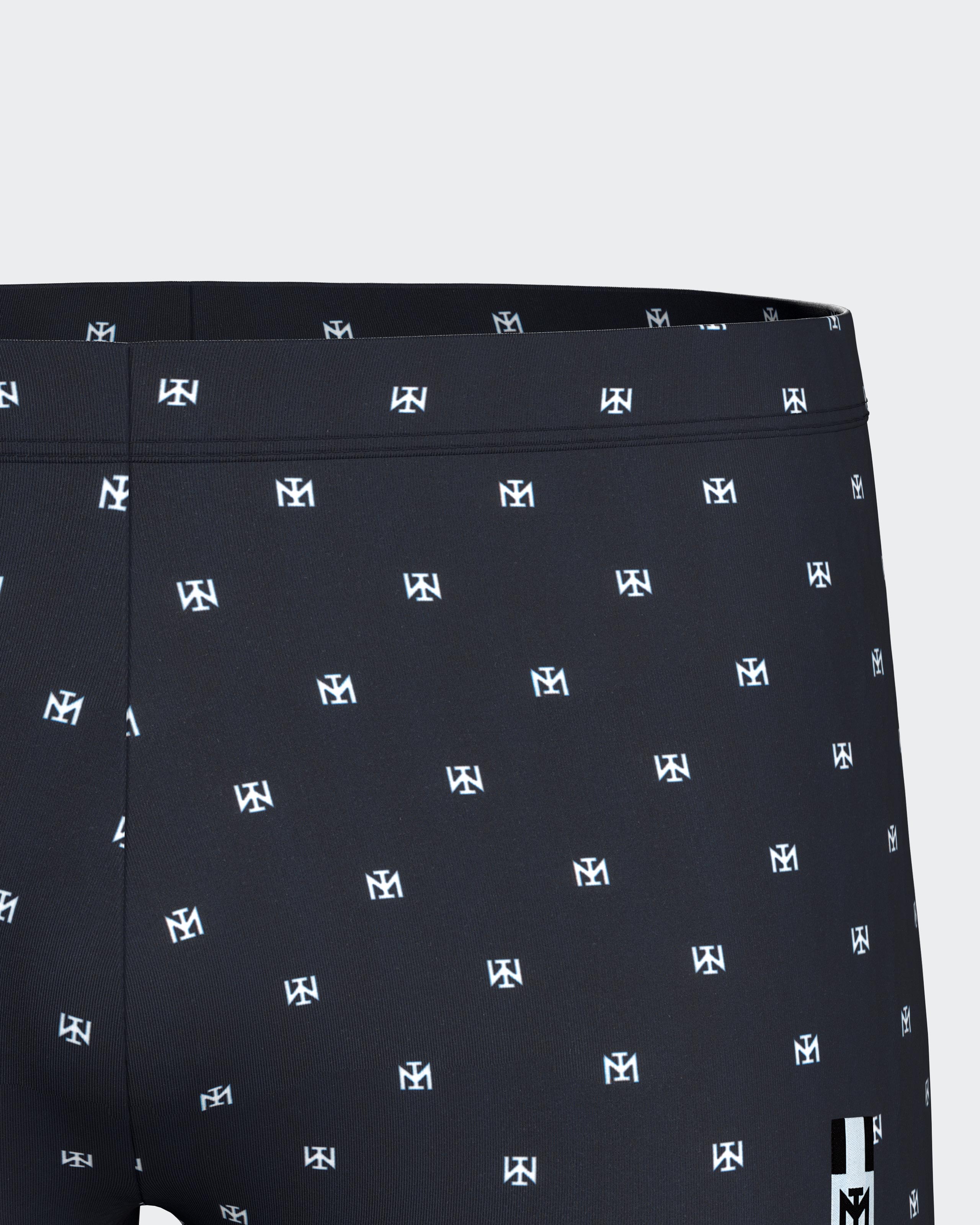 Swimming Boxer with micromotif