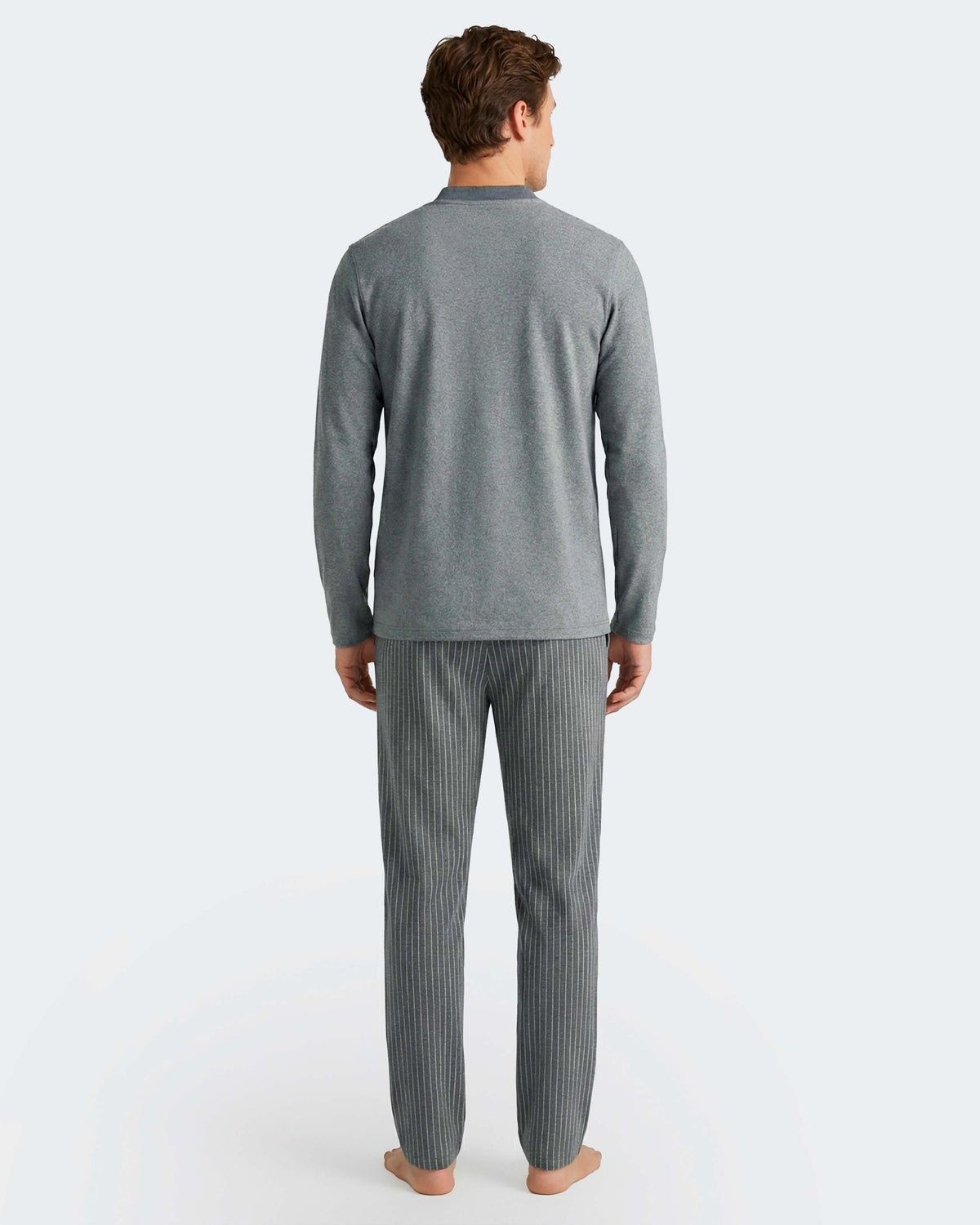 Wärmender Herren-Pyjama aus Baumwolle