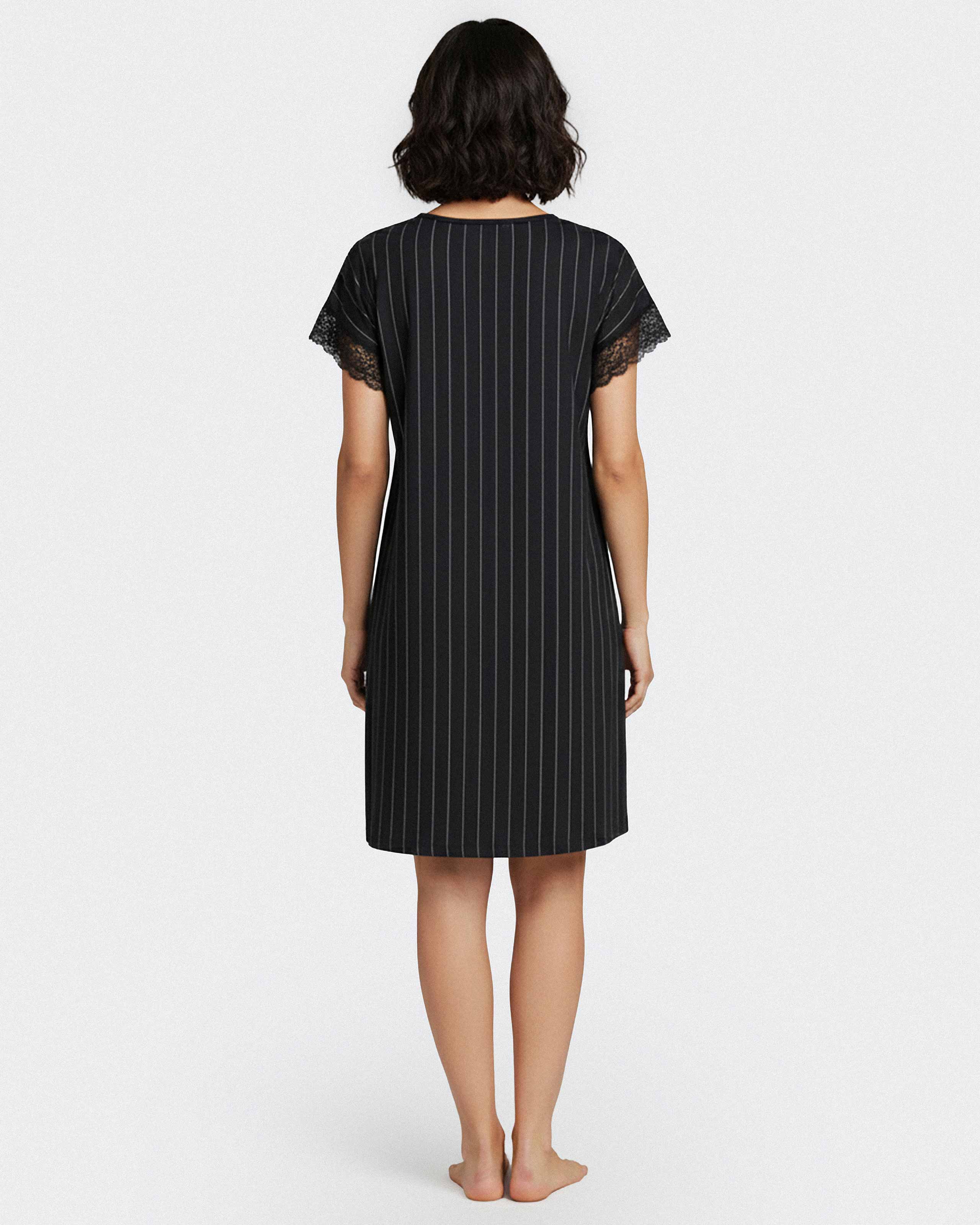 Camisa de dormir às riscas em Algodão Modal