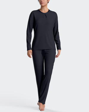 Plain pyjamas with satin details