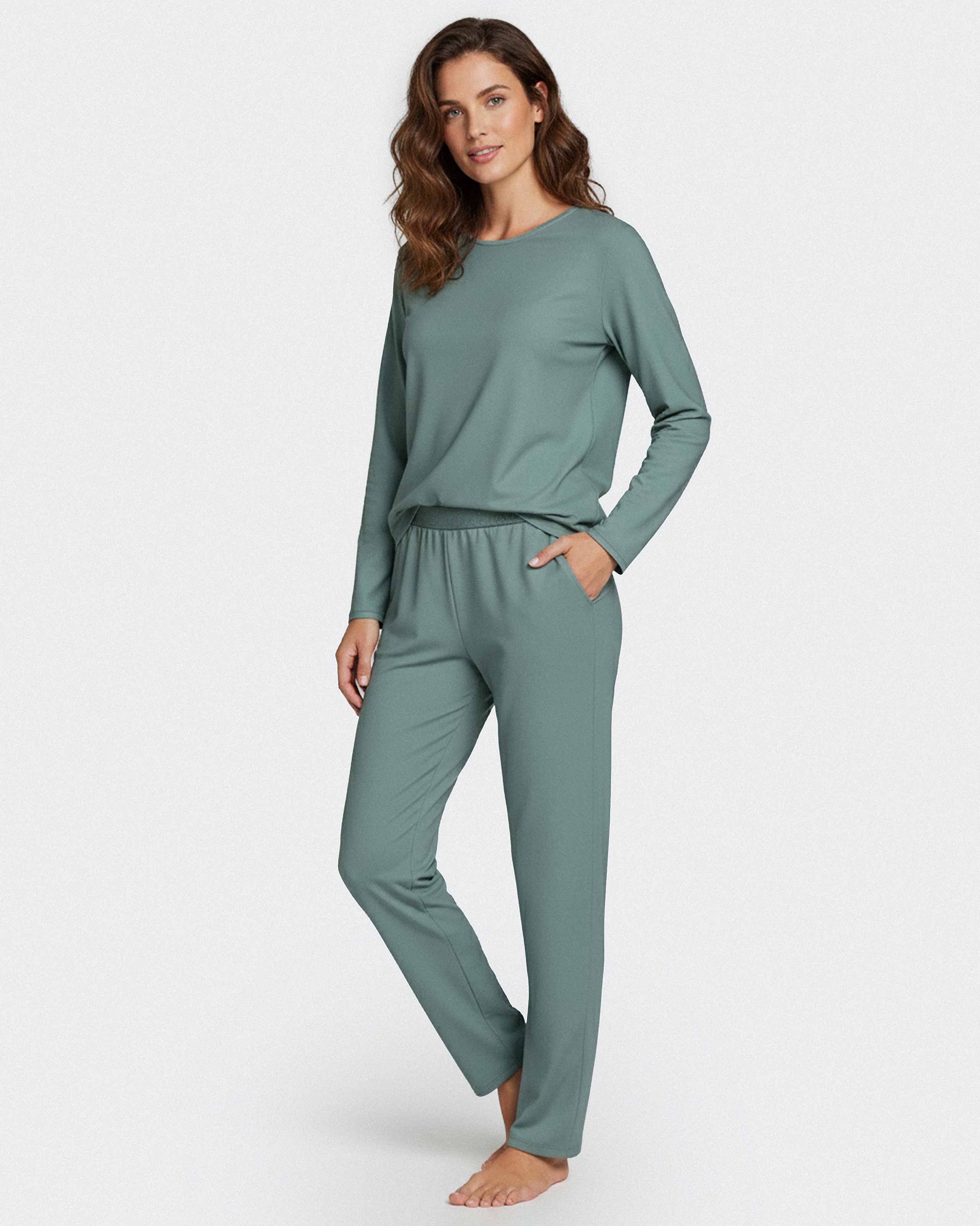 Women's long pyjama in Modal