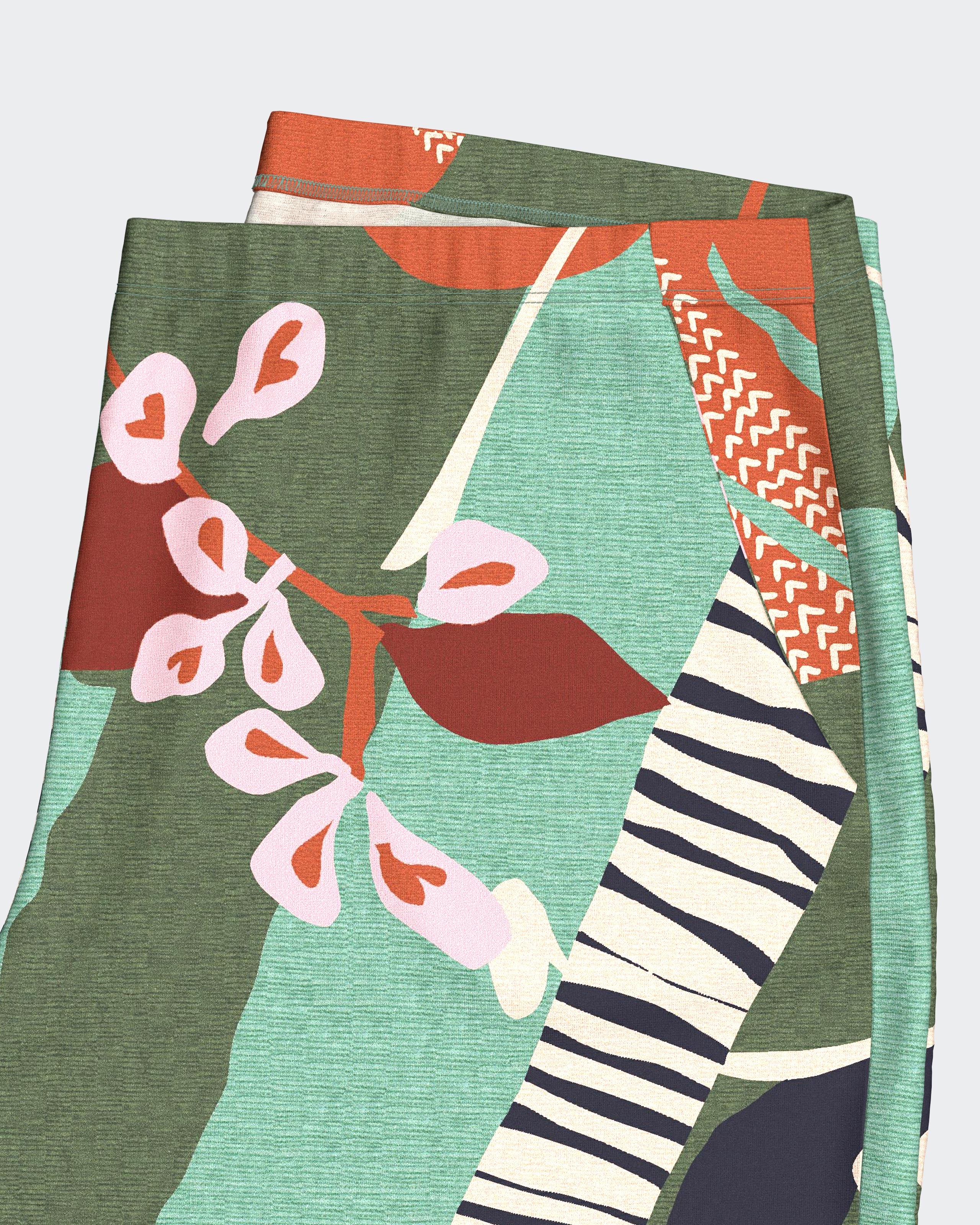 Short pyjamas with botanical print in Modal